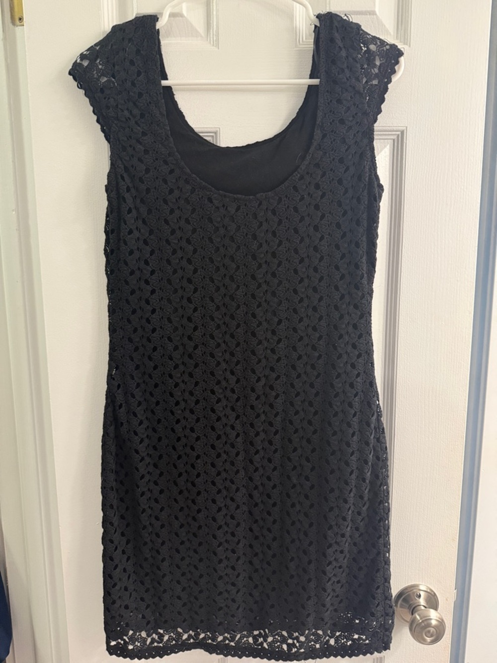Black Crochet Sleeveless Shift Dress - Women